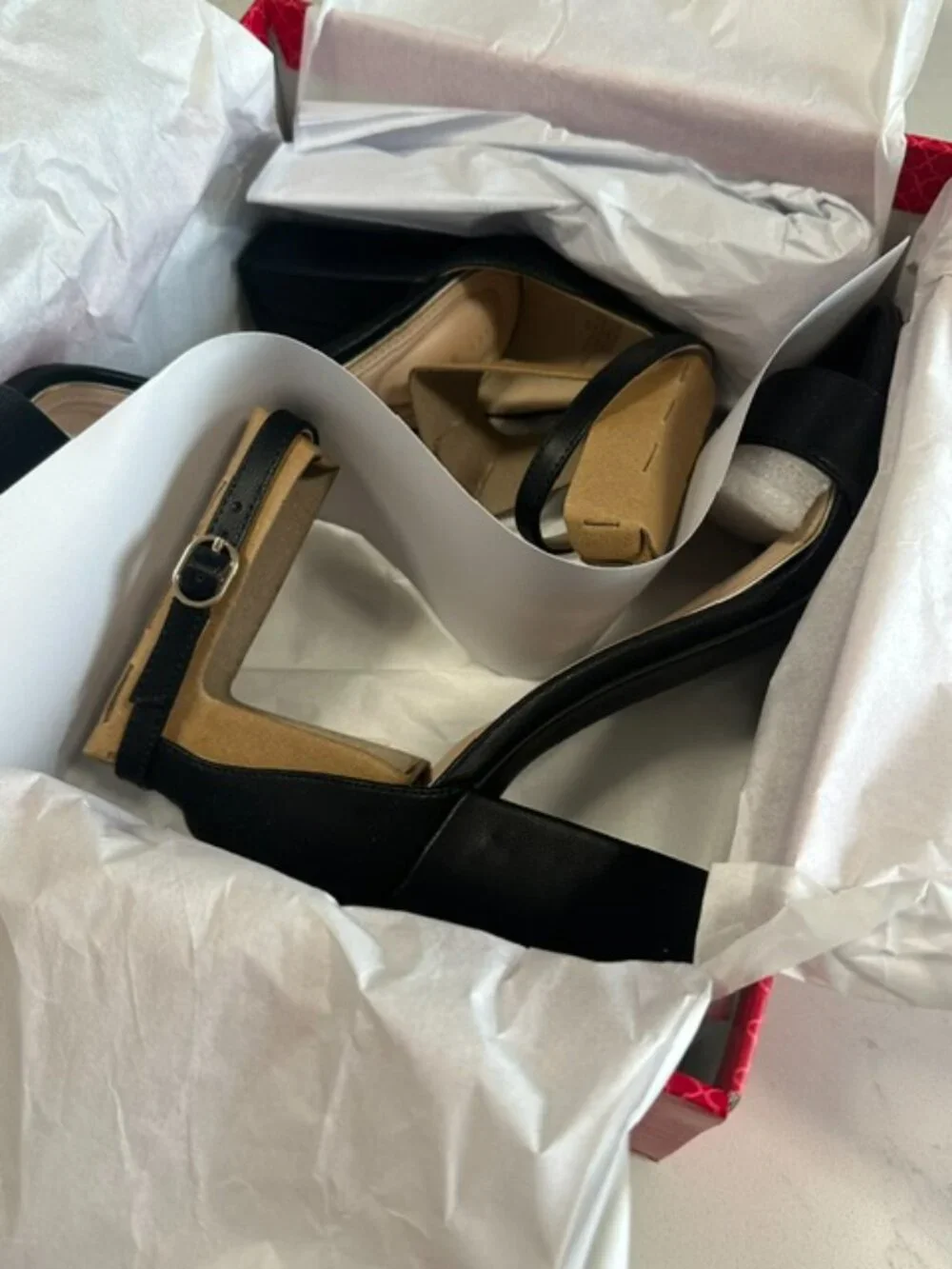 Kelly & Katie Hailee Ankle Strap Block Heel Sandals Black Size 7.5 NIB